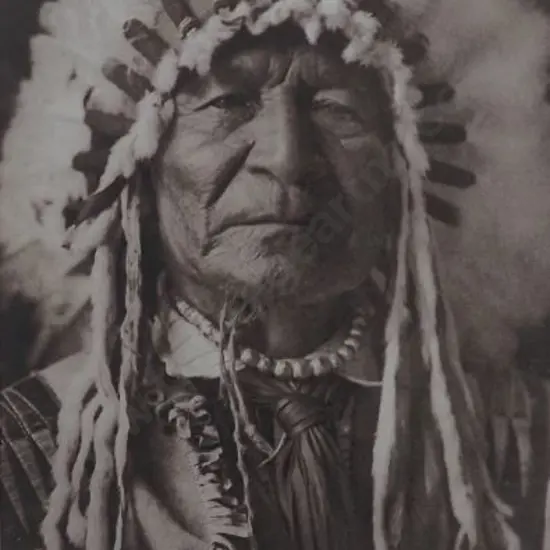 CURTIS, Edward Sherrif (1868-1952) - Sitting Bear - Arikara