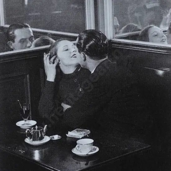 BRASSAI, Gyula (1899-1984) - Lovers in a Café - 1932