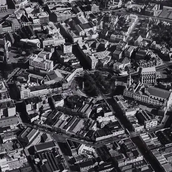 BROWNE, Victor Carlyle (1900-1980) - The Octagon Dunedin from ther air, c. 1950