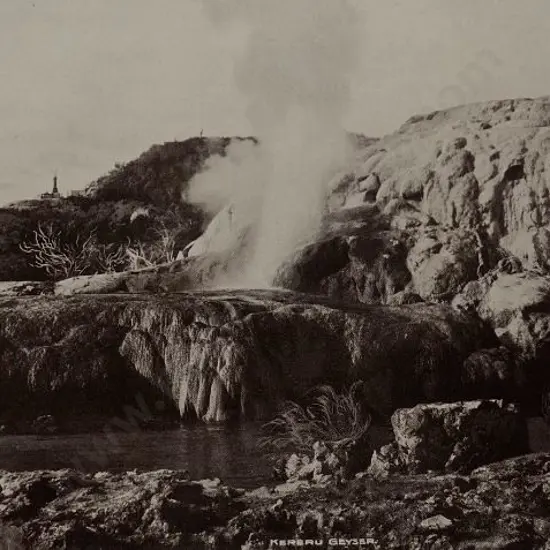 ILES, Arthur James (1870-1943) - Kereru Geyser, Rotorua c.1907