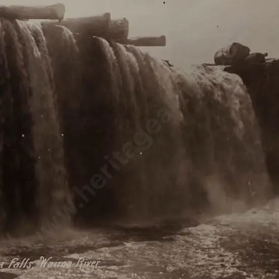 UNKNOWN Photographer - Wairua Falls, Wairoa River - Logging