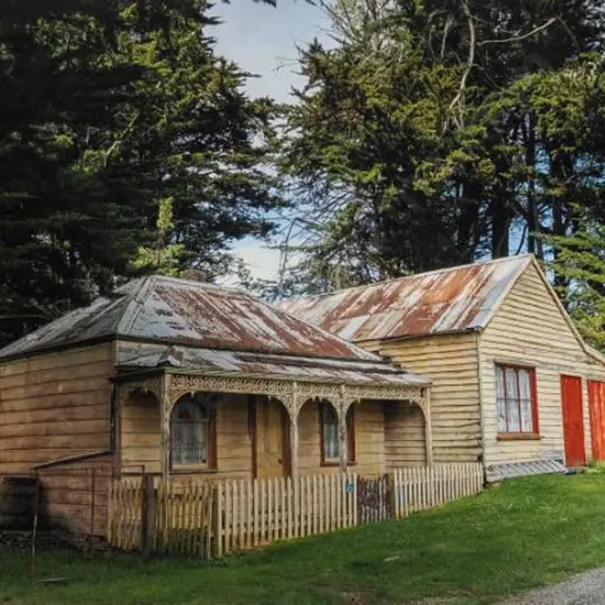 UNKNOWN Photographer - Old Villa, Clutha District, 2019