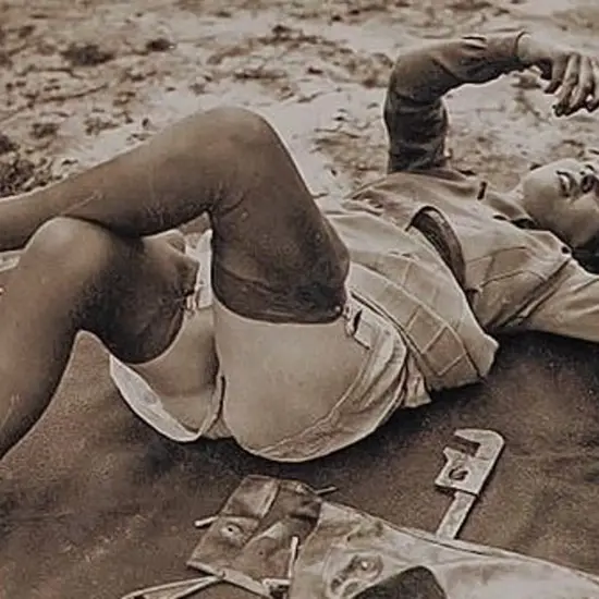 UNKNOWN Artist - Erotic Tyre Changing