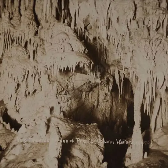 RADCLIFFE, Frederick George (1863-1923) - King Edwards Throne and Prentice Columns, Waitomo Caves