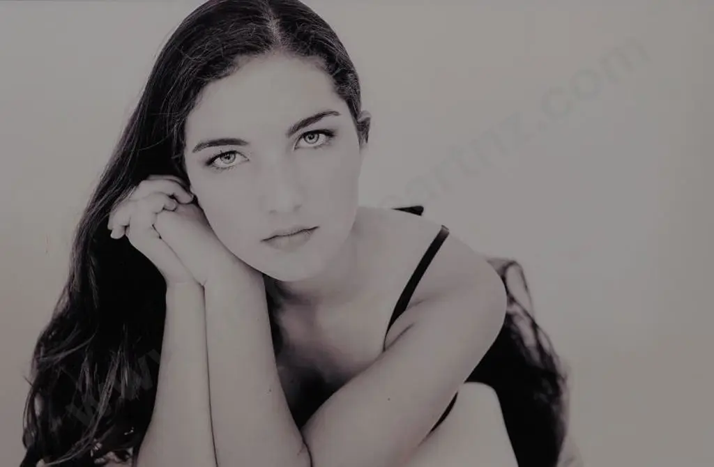 UNKNOWN photographer - Model Image 1++