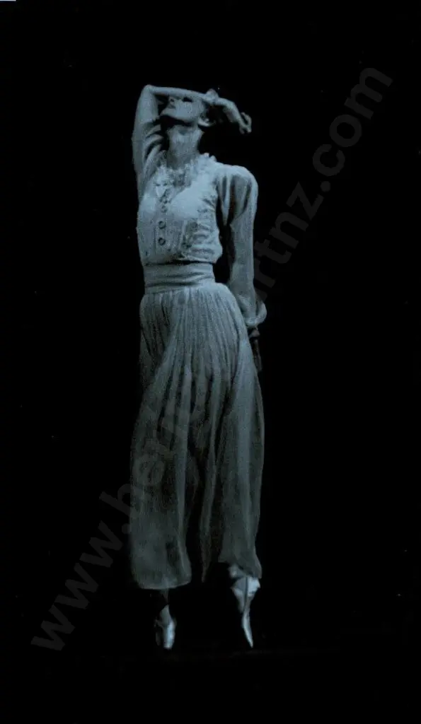 UNKNOWN - Maya Plisetskaya (1925-2015) - Prima Ballerina with the Russian Bolshoi Ballet Image 1++