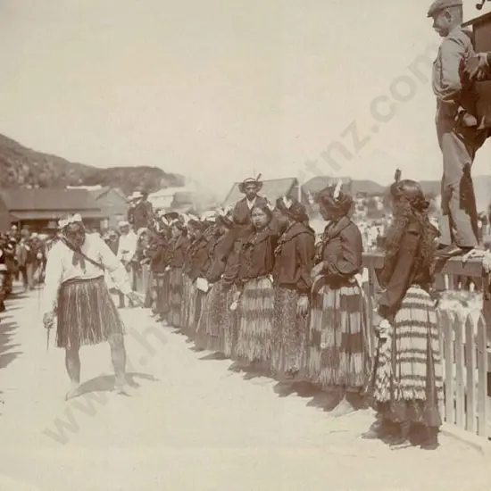 UNKNOWN - Poi Girls Whakarewarewa - Late 19th Century