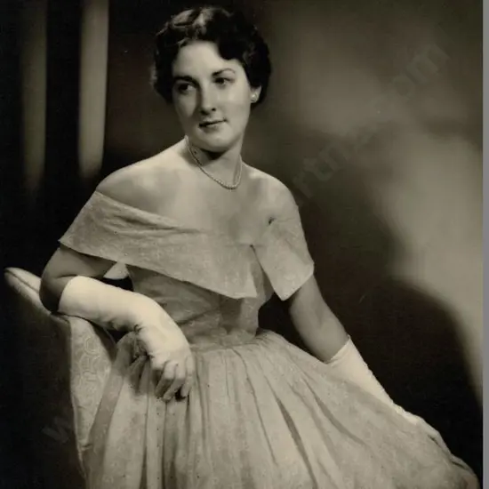 ROYLE, Greig (1913-2005) - Studio Portrait, 1953