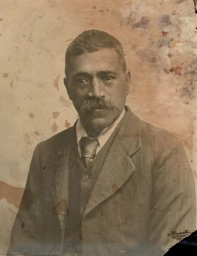 ILLINGWORTH, Richard (1886-1918) - Unknown Maori Man - portrait c.1917 Image 1++