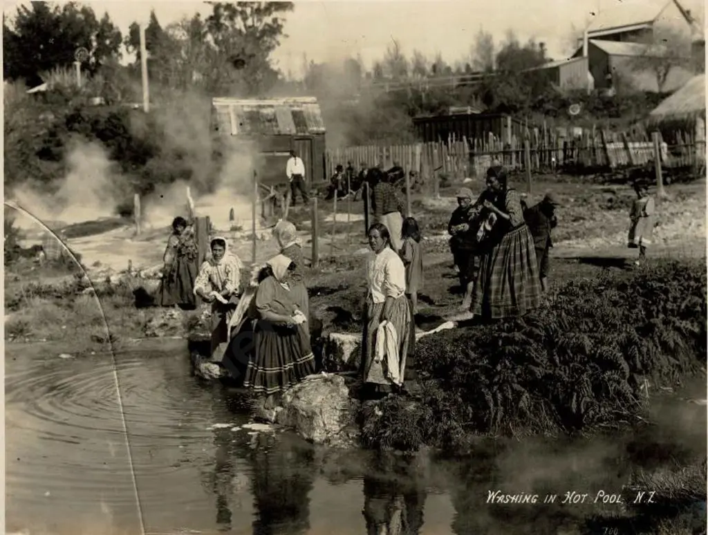 NZ GOVT PUBLICITY (Early 20th Cent.) - Washing in Hot Pool, Rotorua, c.1910 Image 1++