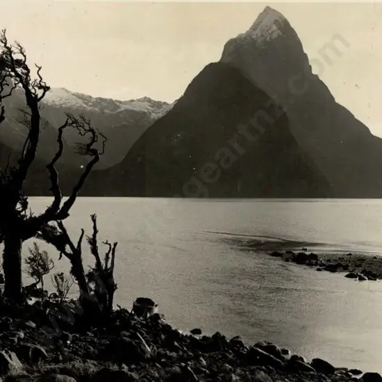 NZ GOVT PUBLICITY (Early 20th Cent.) - Mitre Peak, Milford Sound, c.1910