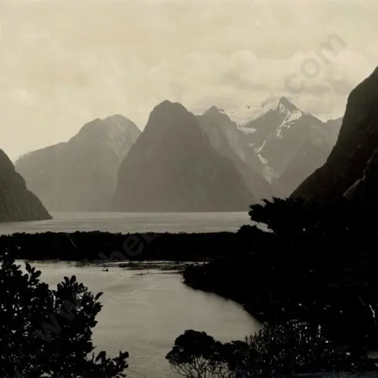 NZ GOVT PUBLICITY (Early 20th Cent.) - Mitre Peak, Milford Soundv c.1910