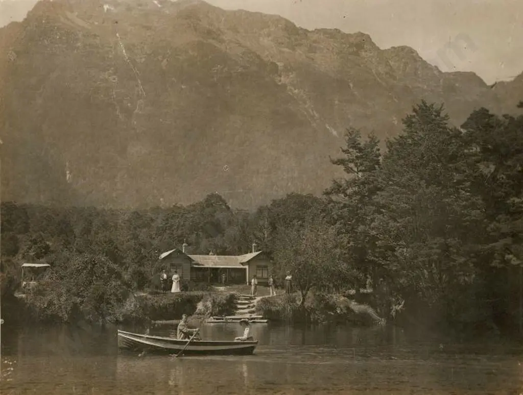 NZ GOVT PUBLICITY (Early 20th Cent.) - Glade House, Lake Te Anau, c.1910 Image 1++