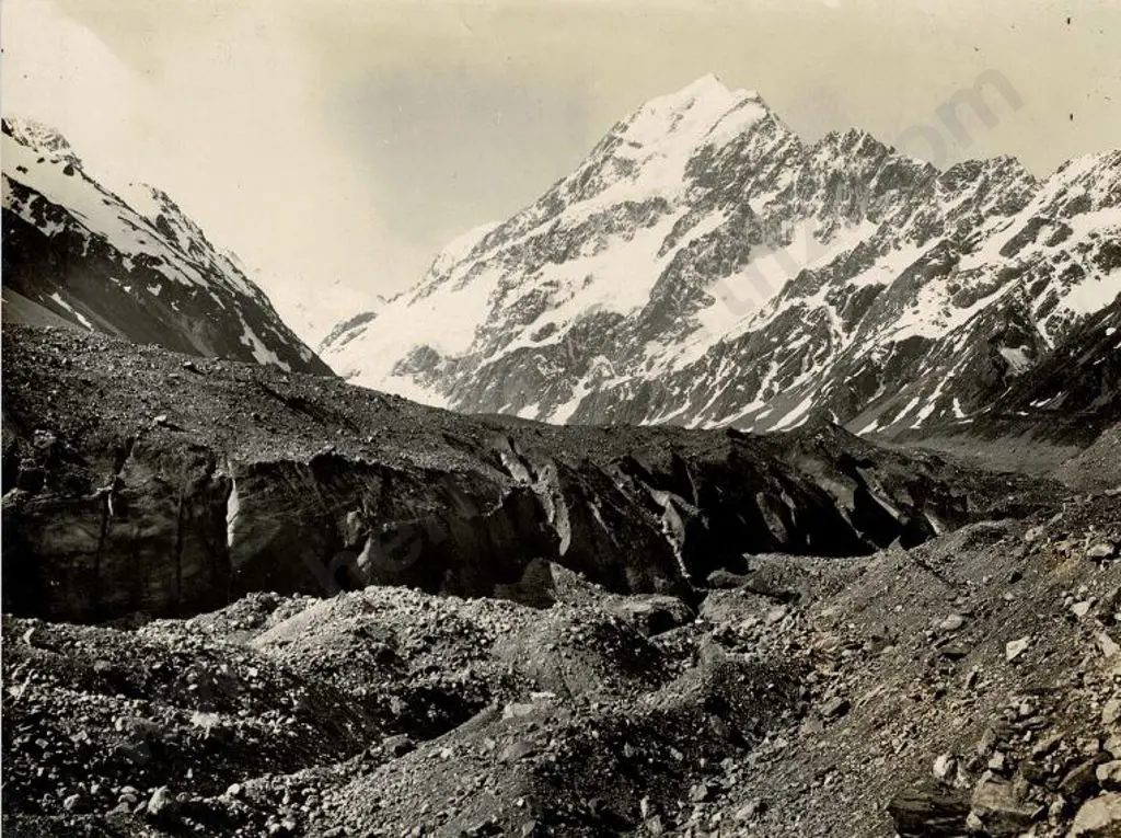 NZ GOVT PUBLICITY (Early 20th Cent.) - Southern Alps, c.1910 Image 1++