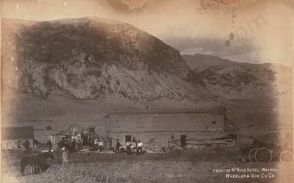 WHEELER, E. & SON - Christchurch (1864-1914) - Haszards House Before Eruption (Tarawera) & Front of McRae's Hotel, Wairoa cx. 1880 Image 1++