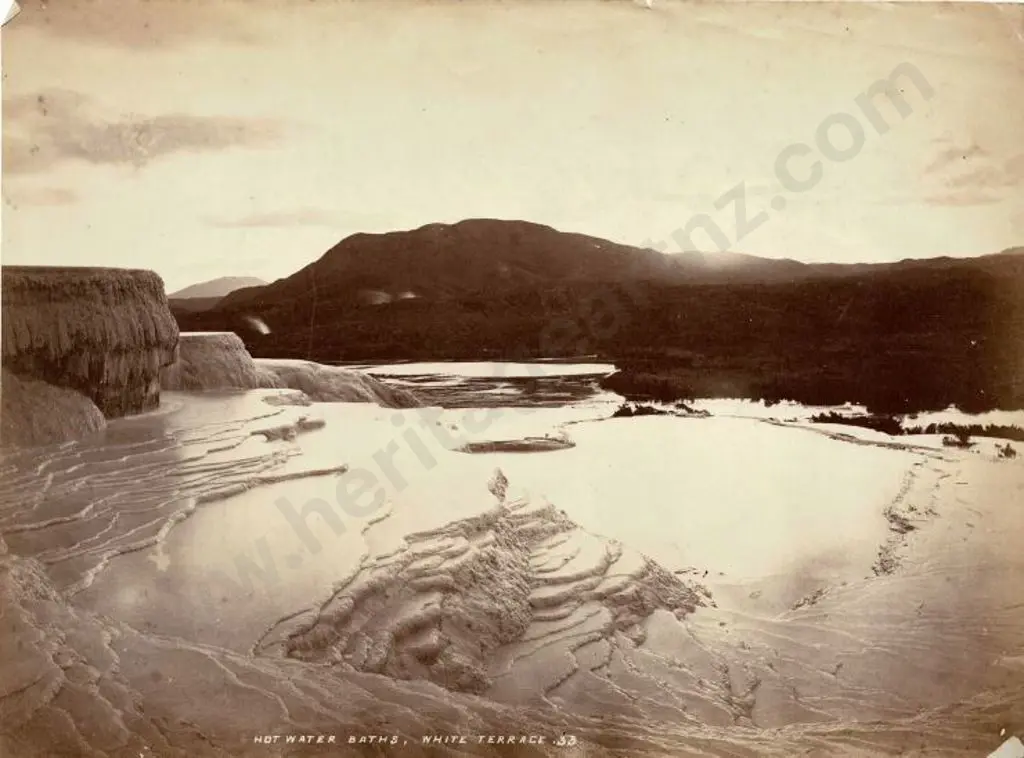 UNKNOWN - Hot Water Baths, White Terraces Image 1++