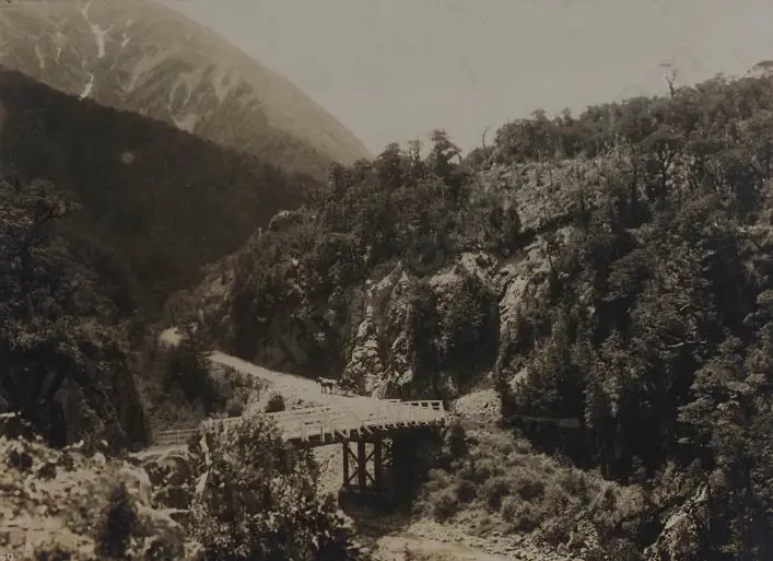UNKNOWN Photographer - Bealey River Bridge, c.1900 Image 1++