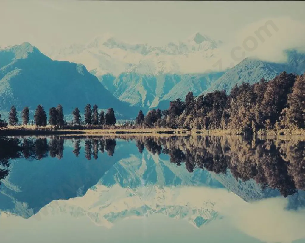 UNKNOWN photographer - Southern Alps & Lake Image 1++